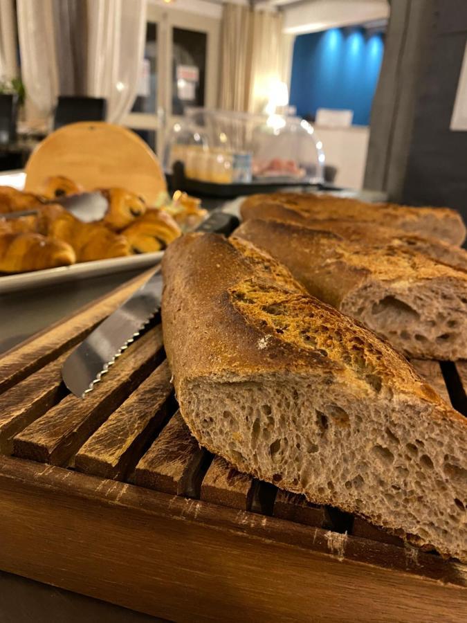Logis Hotel Medieval, Montelimar Nord Rochemaure Luaran gambar