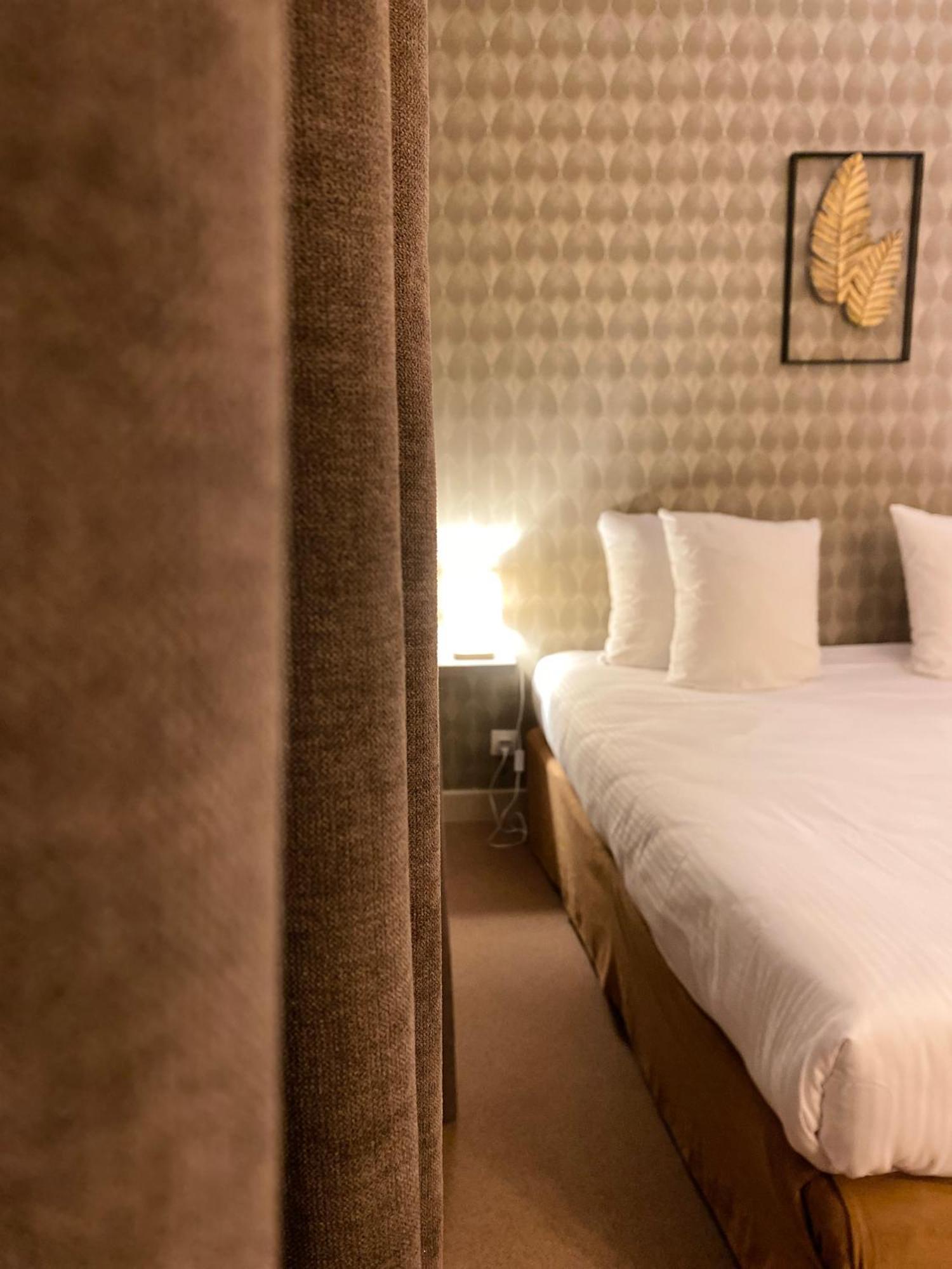 Logis Hotel Medieval, Montelimar Nord Rochemaure Luaran gambar