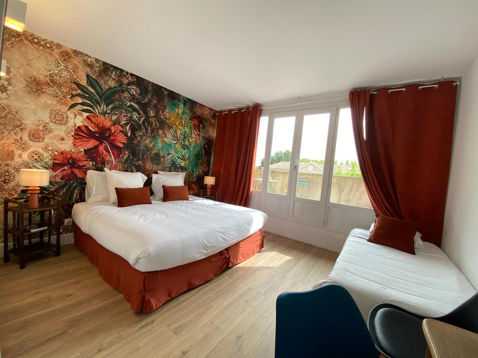Logis Hotel Medieval, Montelimar Nord Rochemaure Luaran gambar
