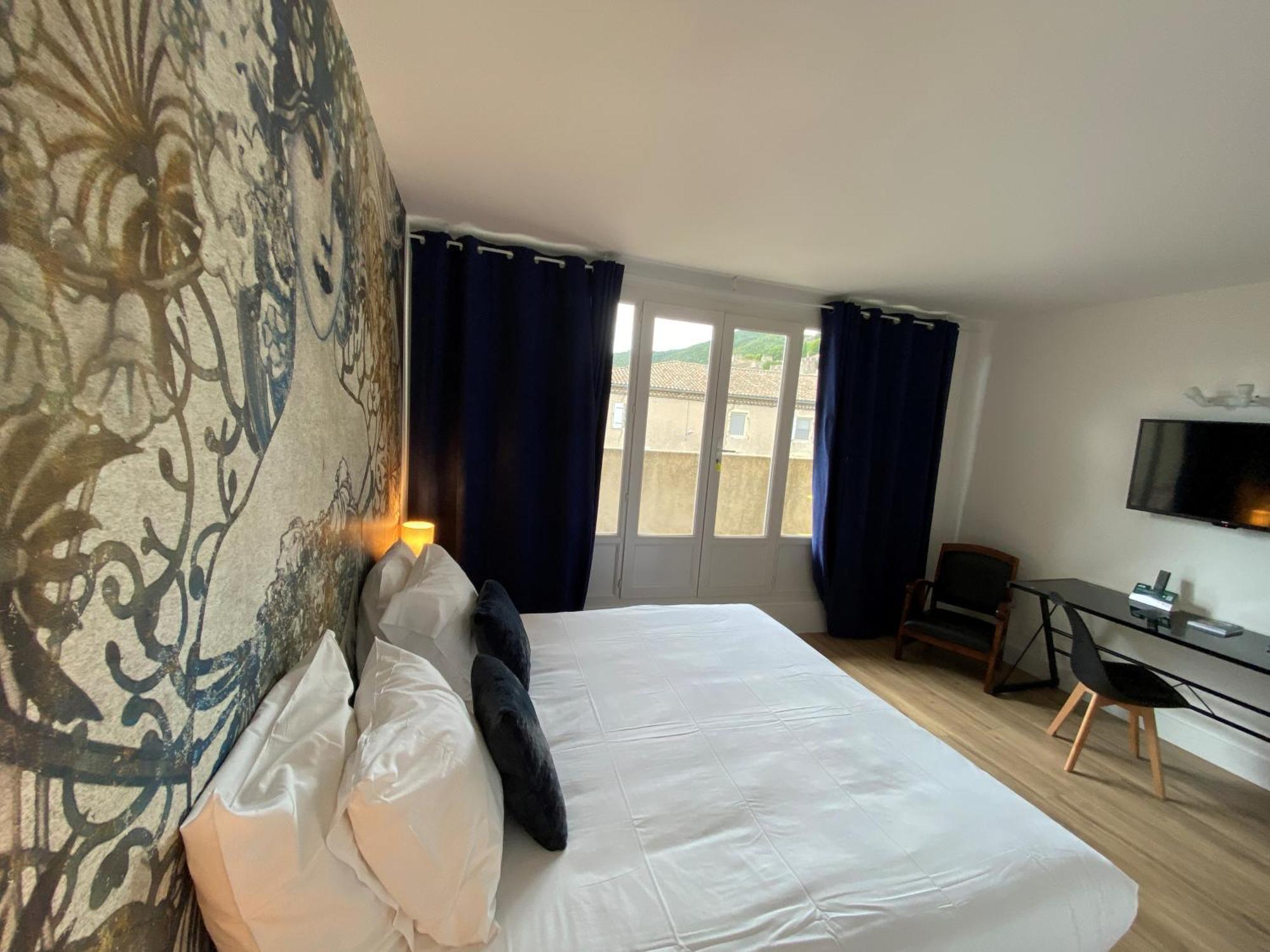 Logis Hotel Medieval, Montelimar Nord Rochemaure Luaran gambar