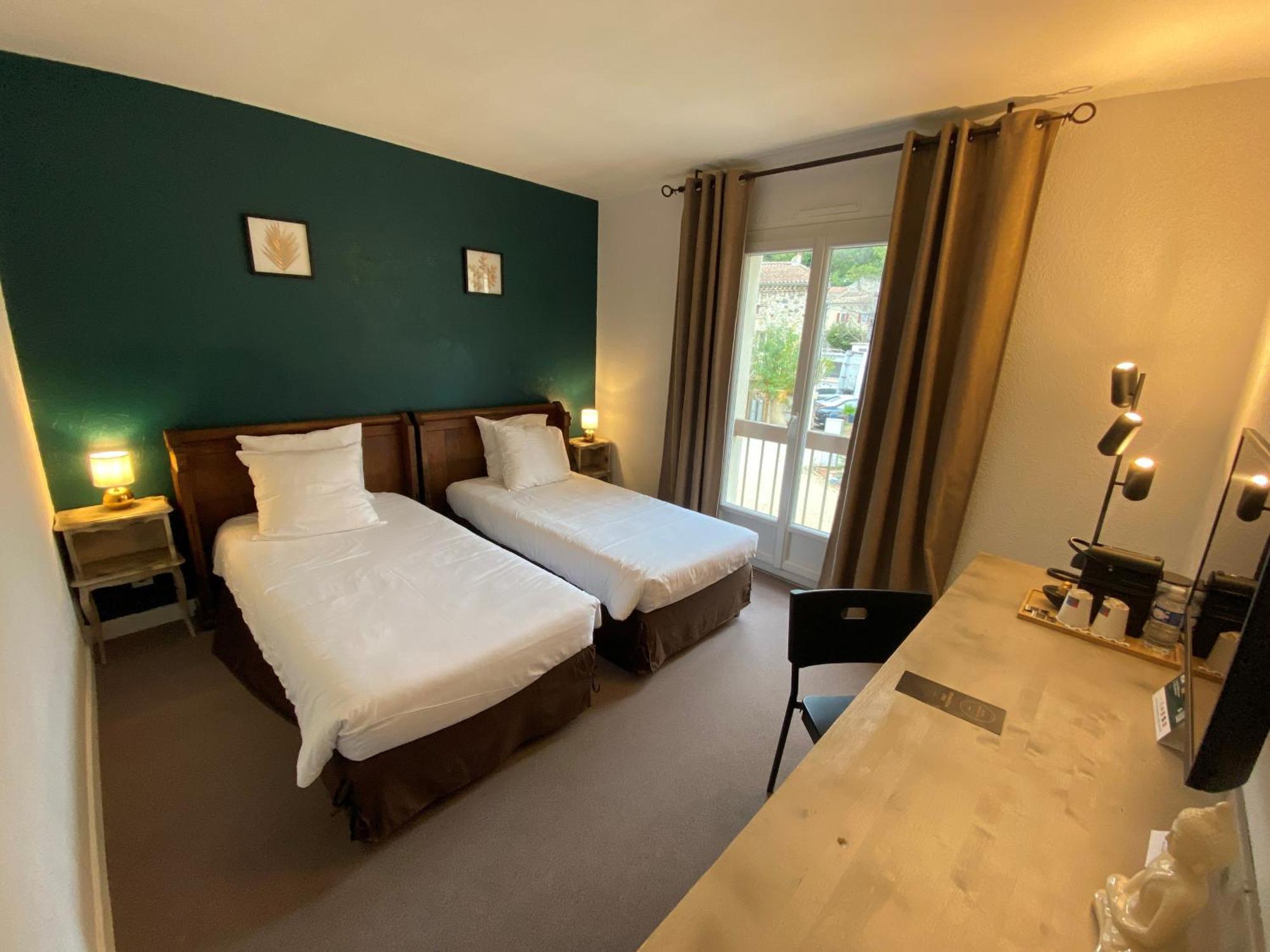 Logis Hotel Medieval, Montelimar Nord Rochemaure Luaran gambar