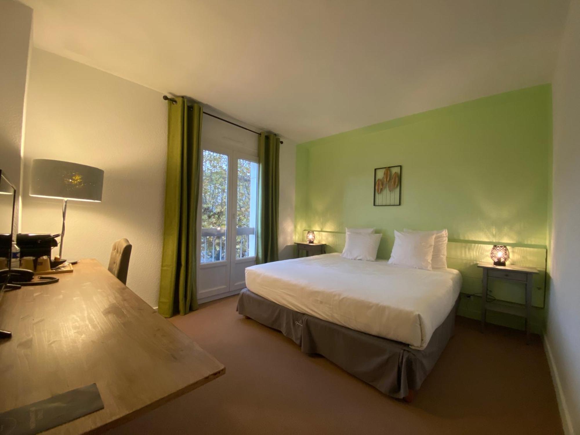 Logis Hotel Medieval, Montelimar Nord Rochemaure Luaran gambar